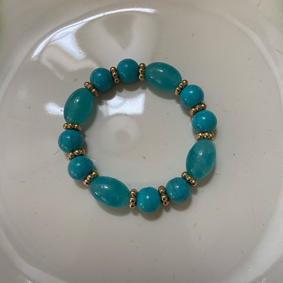 Avon Stretch Bracelet Set of 3 - Picture 2 of 5